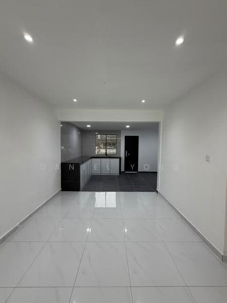 1-storey Terraced House for Sale in Taman Pelangi (Johor Bahru) - Daniel Yong - Kitchen - PropertyGuru.com.my