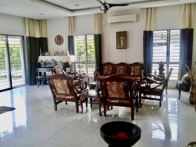 Rumah Banglo untuk Dijual di Prima Saujana (Kajang) - Dlynie Ooi - Living Room - PropertyGuru.com.my