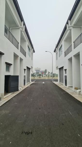Shop for Rent in Jenjarom (Selangor) - Elyn Soo - Exterior - PropertyGuru.com.my