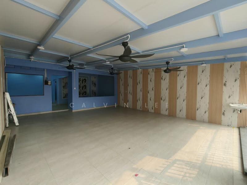 Shop for Rent in Taman Century (Johor Bahru) - Calvin Lee - Interior - PropertyGuru.com.my