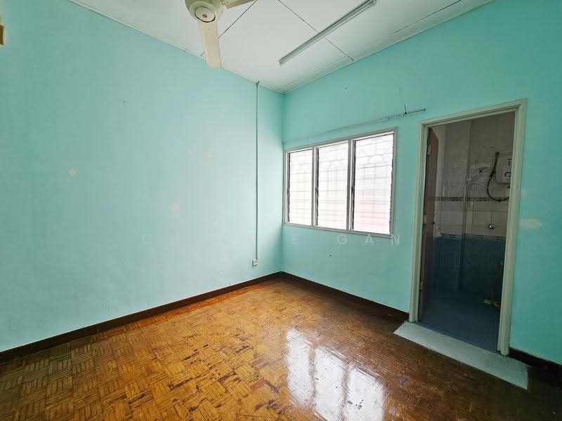 Rumah Teres 2-Tingkat untuk Disewa di Kota Kemuning (Shah Alam) - Charlie Gan - PropertyGuru.com.my