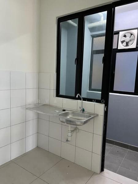 Kediaman Servis untuk Disewa di Majestic Maxim - Bryan Ting - Kitchen - PropertyGuru.com.my
