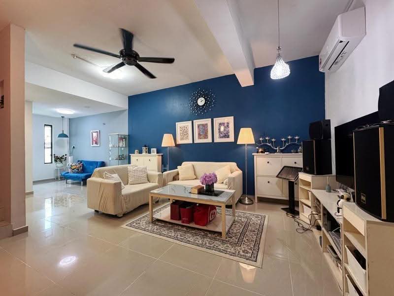 2-storey Terraced House for Sale in Taman Muhibbah (Kulai) - JH Yap - Living Room - PropertyGuru.com.my