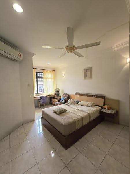 Rumah Berkembar untuk Dijual di New Pasir Puteh (Ipoh) - Gary Tang - Bedroom - PropertyGuru.com.my