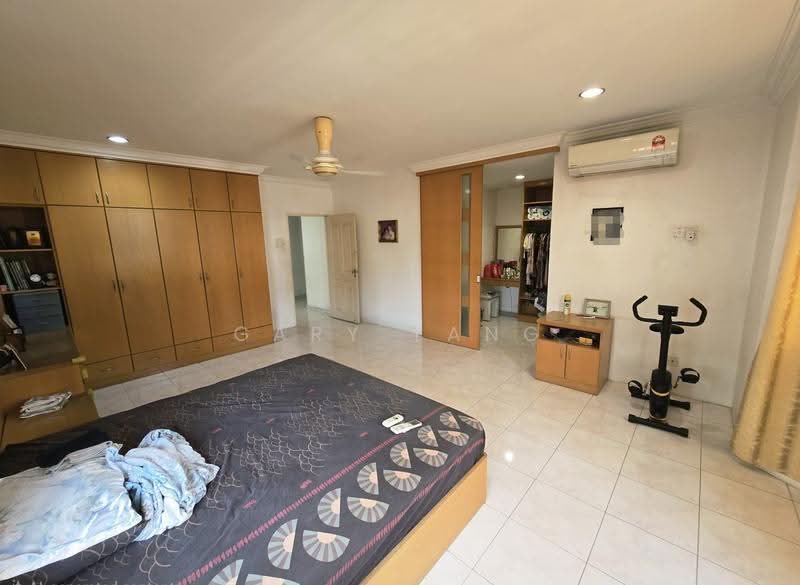Rumah Berkembar untuk Dijual di New Pasir Puteh (Ipoh) - Gary Tang - Bedroom - PropertyGuru.com.my