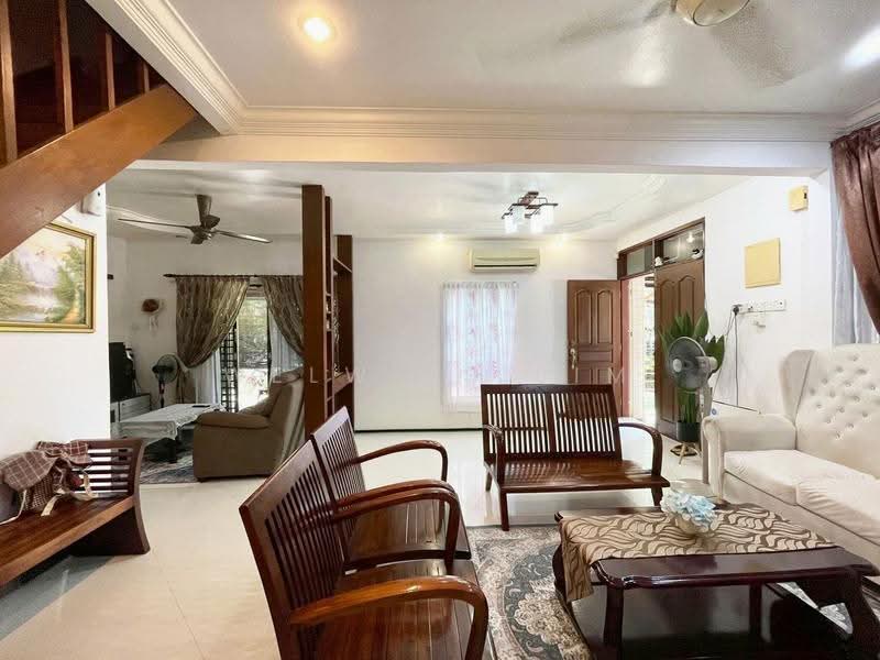 Semi-Detached House for Sale in Pantai Jerejak (Bayan Lepas) - Welwits Sim - Living Room - PropertyGuru.com.my