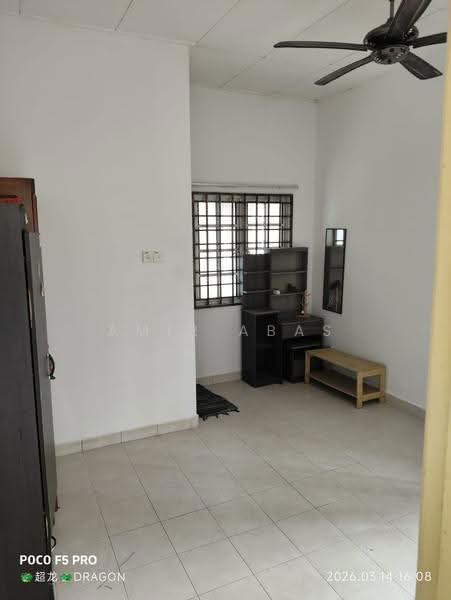 Rumah Teres 2-Tingkat untuk Disewa di Bandar Parklands (Klang) - Amir Abas - Living Room - PropertyGuru.com.my