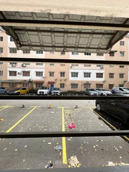 Flat for Sale at Bandar Bukit Tinggi 2 Flat - Hairi Halim - PropertyGuru.com.my