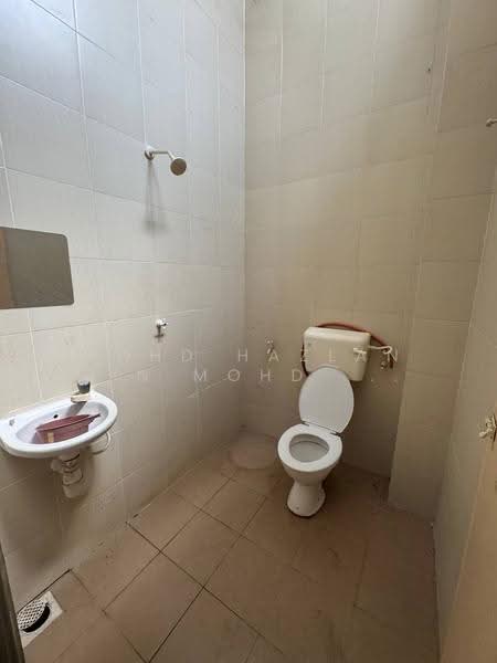 1-storey Terraced House for Sale in Seksyen 30 (Shah Alam) - Mohd Hazlan bin Mohd Sopi - PropertyGuru.com.my