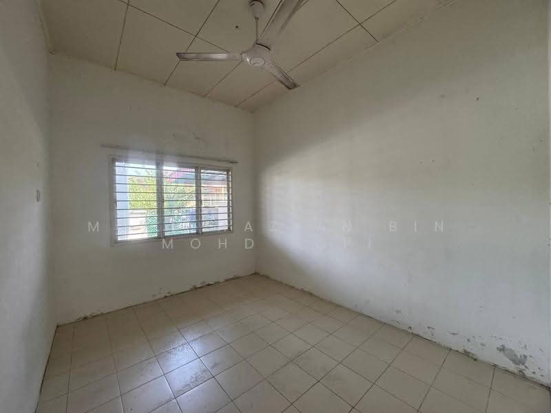1-storey Terraced House for Sale in Seksyen 30 (Shah Alam) - Mohd Hazlan bin Mohd Sopi - PropertyGuru.com.my