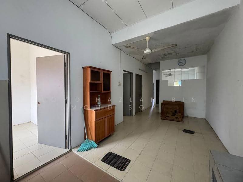1-storey Terraced House for Sale in Seksyen 30 (Shah Alam) - Mohd Hazlan bin Mohd Sopi - PropertyGuru.com.my
