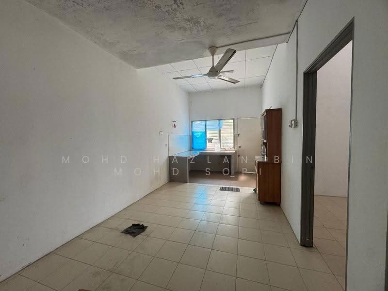 1-storey Terraced House for Sale in Seksyen 30 (Shah Alam) - Mohd Hazlan bin Mohd Sopi - PropertyGuru.com.my