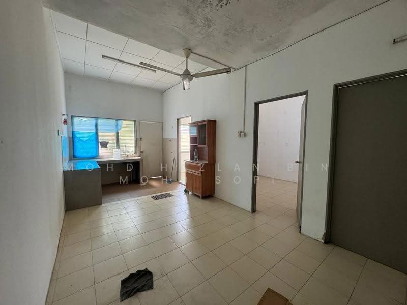 1-storey Terraced House for Sale in Seksyen 30 (Shah Alam) - Mohd Hazlan bin Mohd Sopi - PropertyGuru.com.my