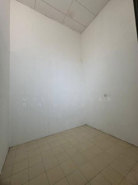 1-storey Terraced House for Sale in Seksyen 30 (Shah Alam) - Mohd Hazlan bin Mohd Sopi - PropertyGuru.com.my