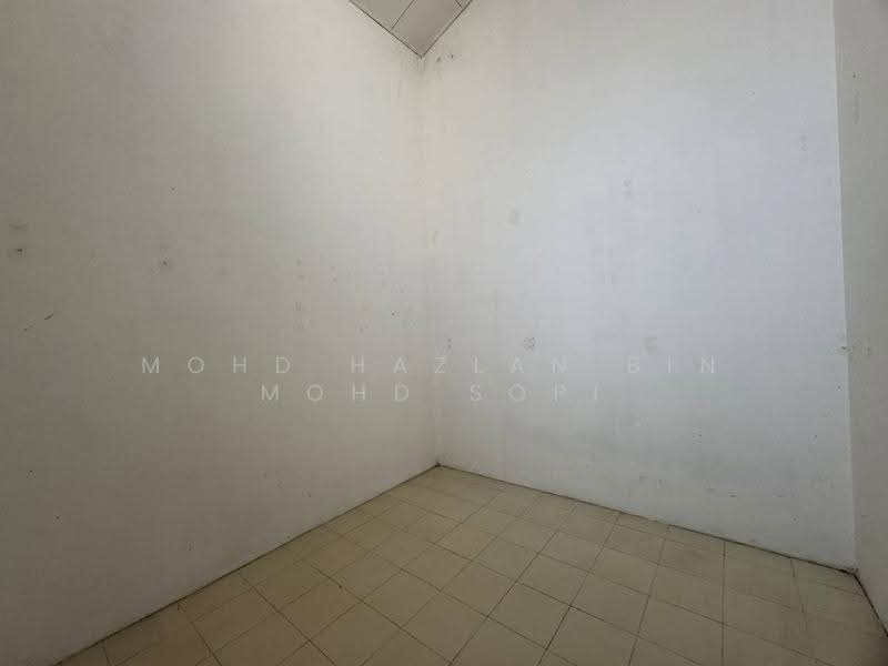 1-storey Terraced House for Sale in Seksyen 30 (Shah Alam) - Mohd Hazlan bin Mohd Sopi - PropertyGuru.com.my