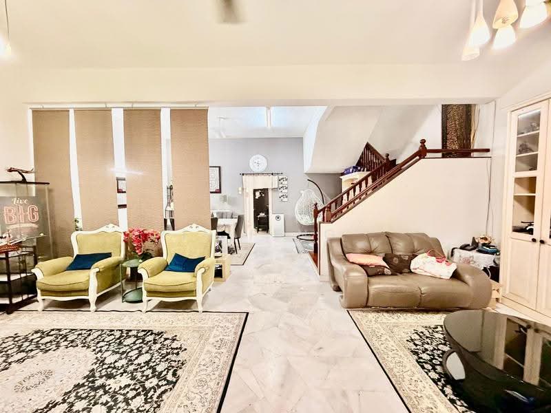 Rumah Teres 2-Tingkat untuk Dijual di Taman Tun Dr Ismail (Kuala Lumpur) - Yin Peng . - Living Room - PropertyGuru.com.my