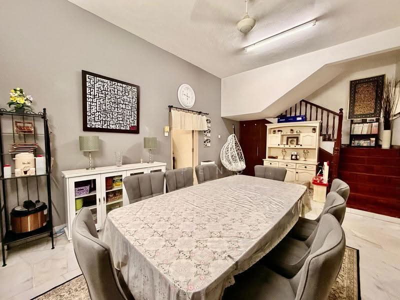 Rumah Teres 2-Tingkat untuk Dijual di Taman Tun Dr Ismail (Kuala Lumpur) - Yin Peng . - Dining Room - PropertyGuru.com.my