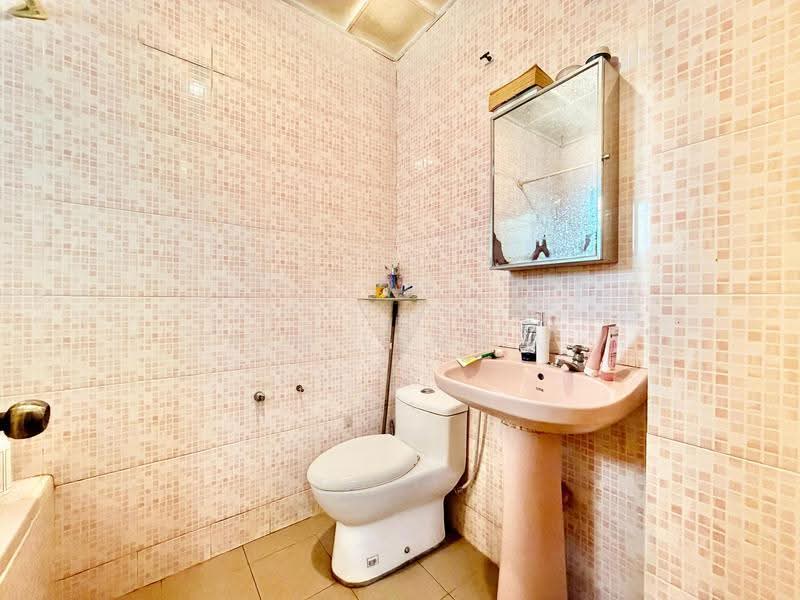 Rumah Teres 2-Tingkat untuk Dijual di Taman Tun Dr Ismail (Kuala Lumpur) - Yin Peng . - Bathroom - PropertyGuru.com.my