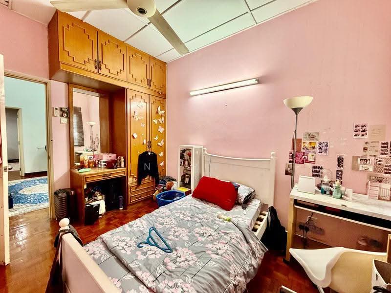Rumah Teres 2-Tingkat untuk Dijual di Taman Tun Dr Ismail (Kuala Lumpur) - Yin Peng . - Bedroom - PropertyGuru.com.my