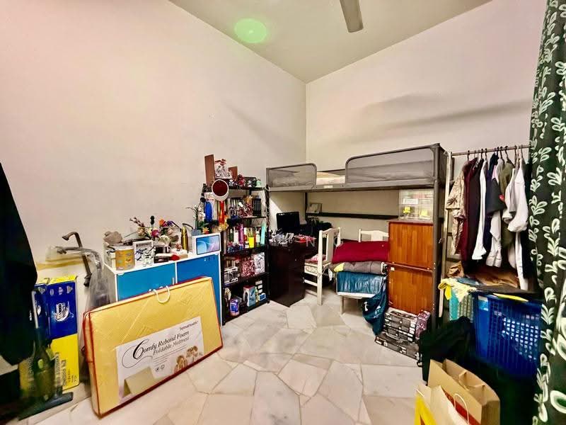 Rumah Teres 2-Tingkat untuk Dijual di Taman Tun Dr Ismail (Kuala Lumpur) - Yin Peng . - Bedroom - PropertyGuru.com.my