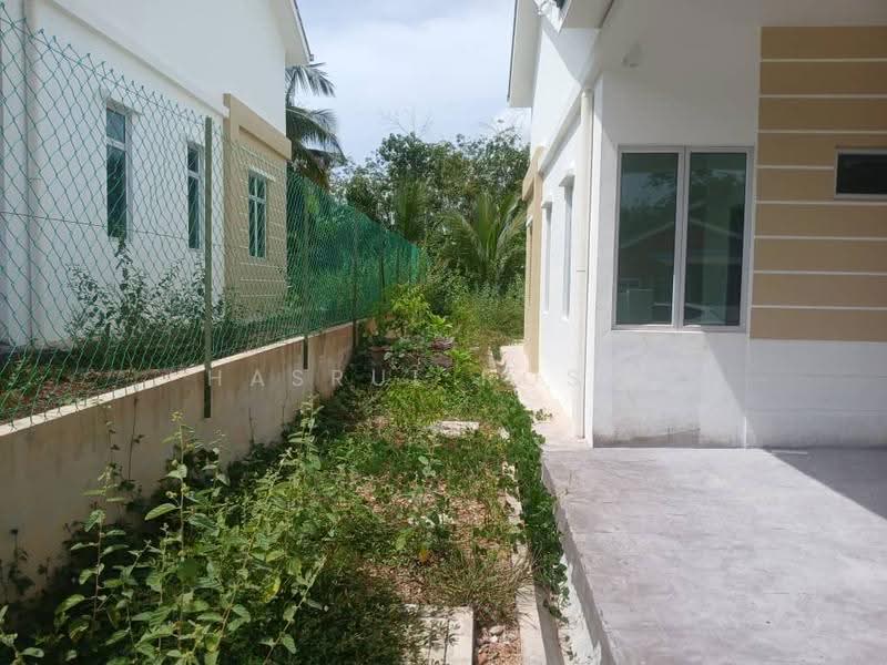 Semi-Detached House for Sale in Pokok Sena (Kedah) - Hasrul Rosli - Exterior - PropertyGuru.com.my