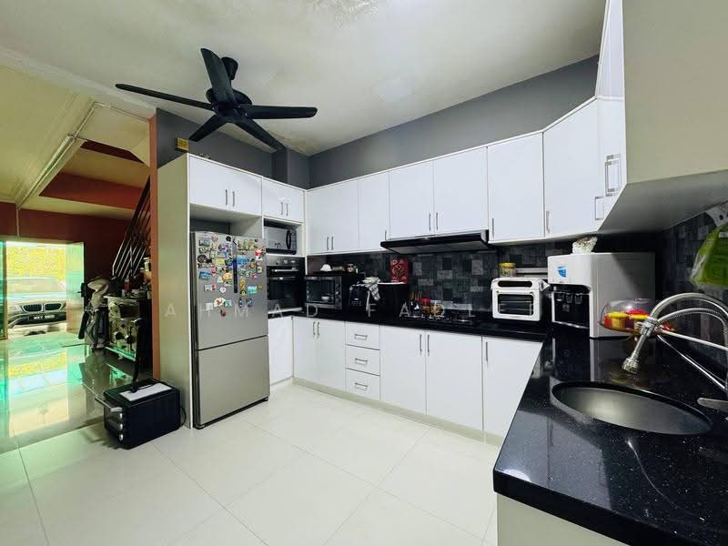 Cluster House for Sale in Seksyen U10 (Shah Alam) - Ahmad Fadlee - PropertyGuru.com.my