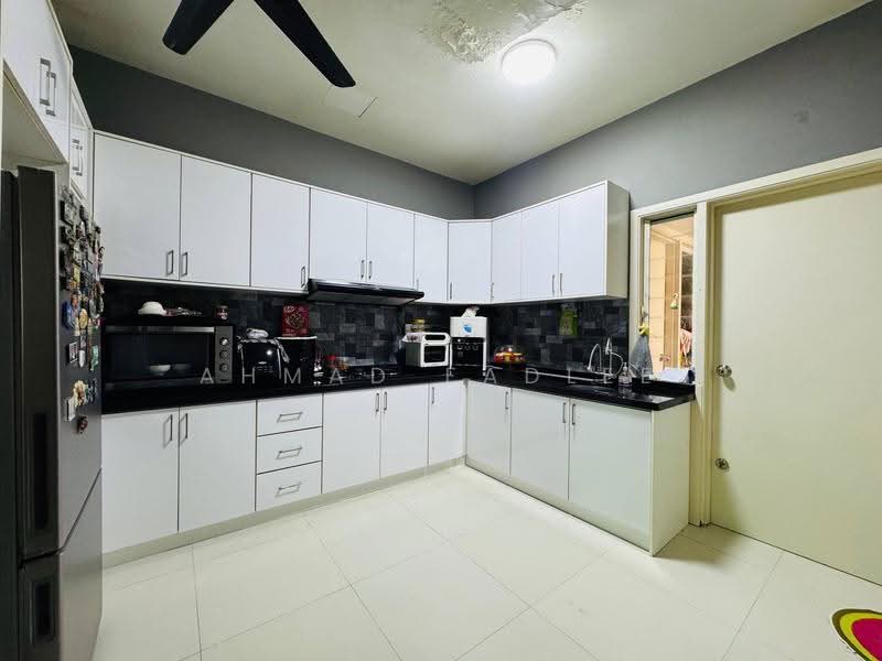 Cluster House for Sale in Seksyen U10 (Shah Alam) - Ahmad Fadlee - PropertyGuru.com.my