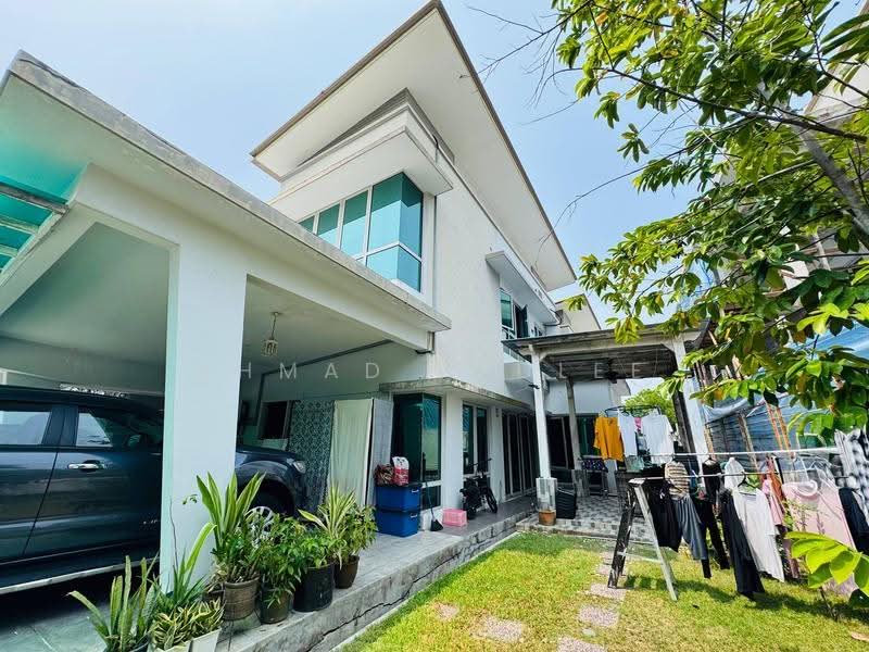 Cluster House for Sale in Seksyen U10 (Shah Alam) - Ahmad Fadlee - PropertyGuru.com.my