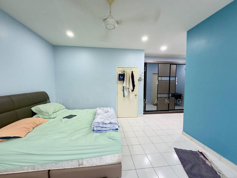 2-storey Terraced House for Sale in Alam Budiman (Shah Alam) - Khairol Awang - Bedroom - PropertyGuru.com.my