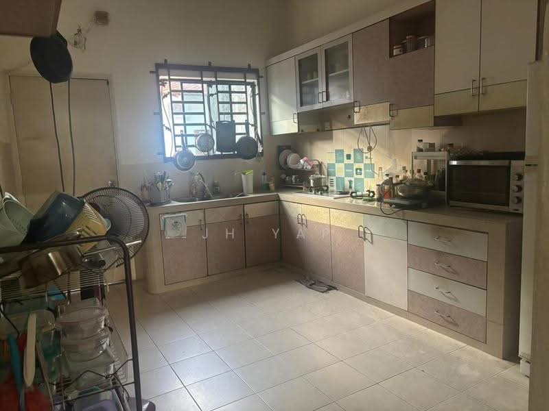 2-storey Terraced House for Sale in Bandar Indahpura (Kulai) - JH Yap - Kitchen - PropertyGuru.com.my