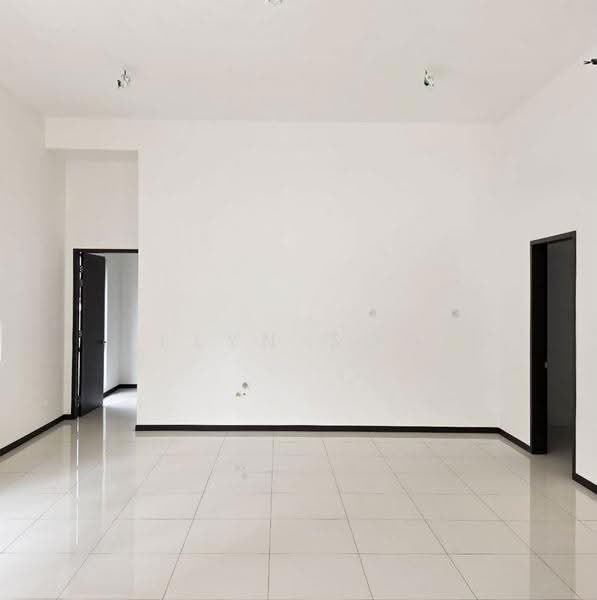 Rumah Berkembar untuk Disewa di Telok Panglima Garang (Selangor) - Elyn Soo - Living Room - PropertyGuru.com.my