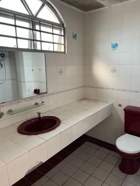 2-storey Terraced House for Sale in Taman Sri Putra Mas (Sungai Buloh) - Mandy Cheow - Bathroom - PropertyGuru.com.my