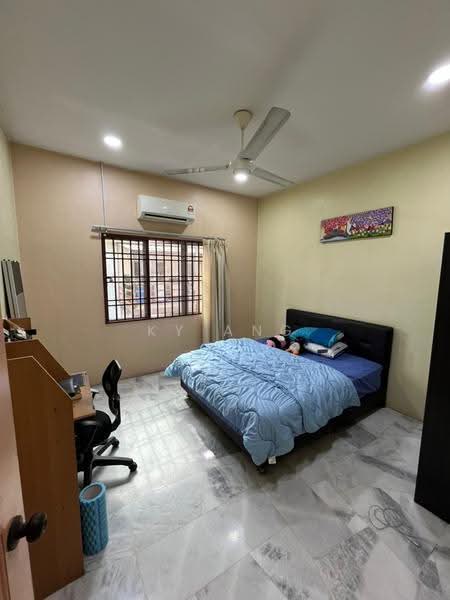 2-storey Terraced House for Sale in Taman Perepat Permai (Kapar) - KY Ang - PropertyGuru.com.my