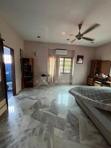 2-storey Terraced House for Sale in Taman Perepat Permai (Kapar) - KY Ang - PropertyGuru.com.my