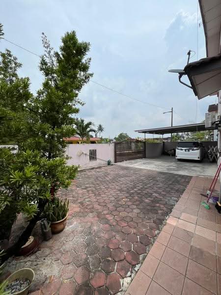 2-storey Terraced House for Sale in Taman Perepat Permai (Kapar) - KY Ang - PropertyGuru.com.my