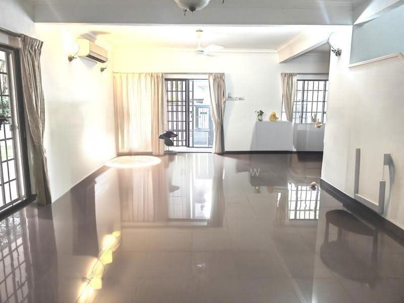 Rumah Teres 2-Tingkat untuk Disewa di Bandar Utama 10 (Bandar Utama) - Lisa Low - Living Room - PropertyGuru.com.my