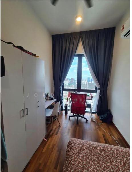 Kediaman Servis untuk Dijual di Pacific Star (Service Residence) - Jordan Tan - Study - PropertyGuru.com.my