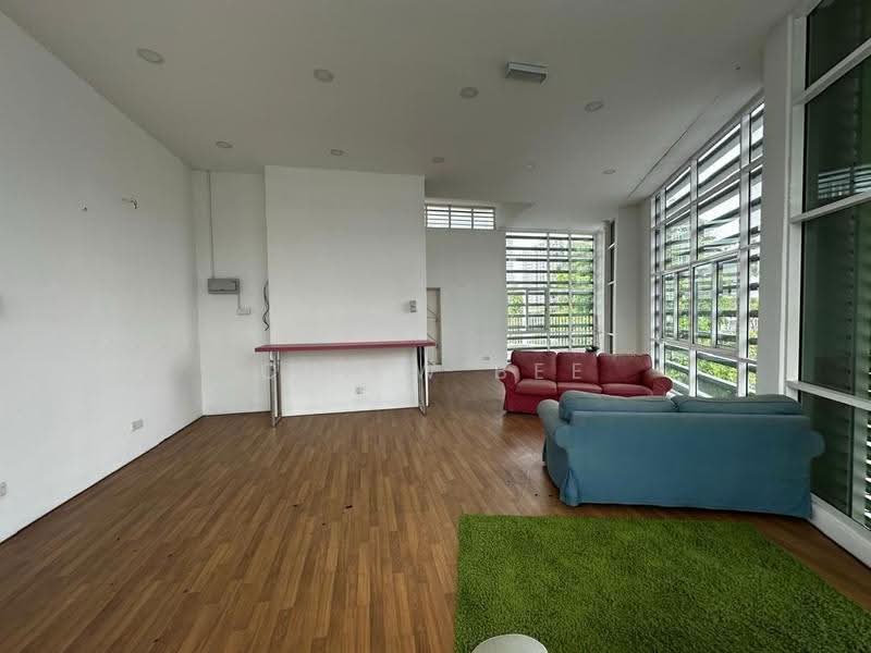 Shop / Office for Rent in Tanjung Tokong (Penang) - Chiew Bee - Living Room - PropertyGuru.com.my