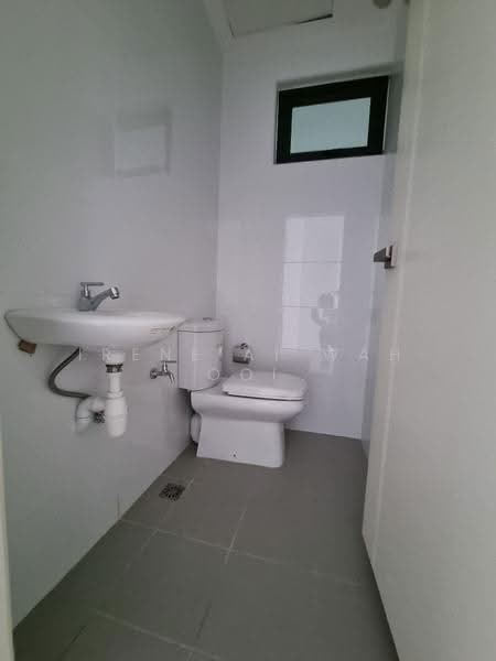 Kondominium untuk Dijual di Grace Residence - Irene Ai Wah Ooi - Bathroom - PropertyGuru.com.my