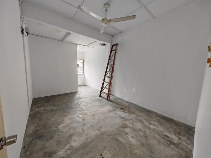1-storey Terraced House for Rent in Taman Timur (Kulai) - Jacy Tan - Interior - PropertyGuru.com.my