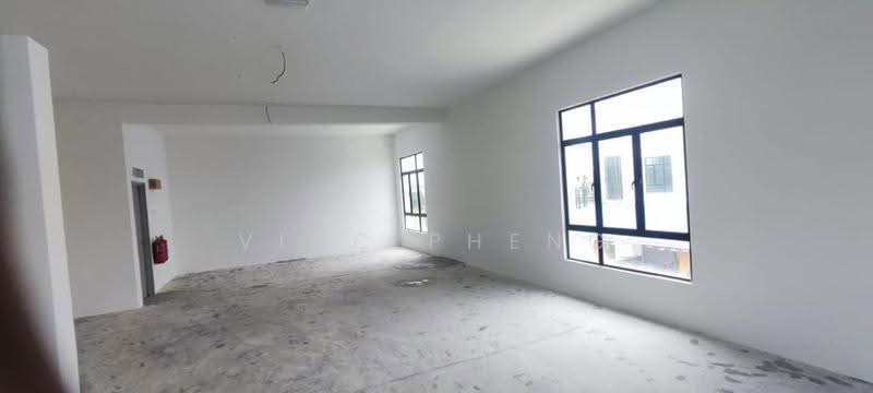 Shop / Office for Rent in Bandar Botani Parkland (Jasin) - Vinc Pheng - Interior - PropertyGuru.com.my