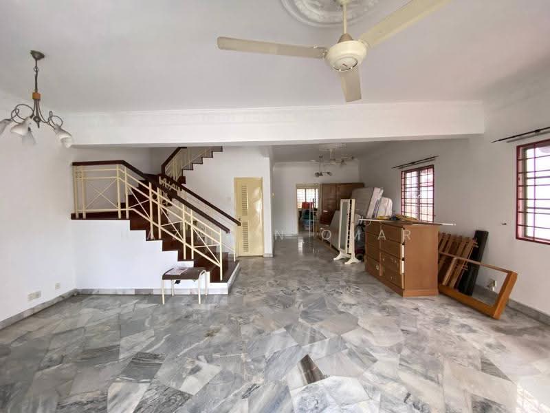 2-storey Terraced House for Sale in Bandar Tun Hussein Onn (Cheras) - Hazeman Omar - Living Room - PropertyGuru.com.my