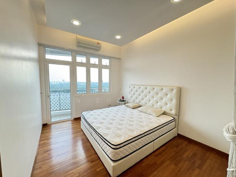 Kediaman Servis untuk Disewa di Grandview 360 - Wan Shen Low - Bedroom - PropertyGuru.com.my