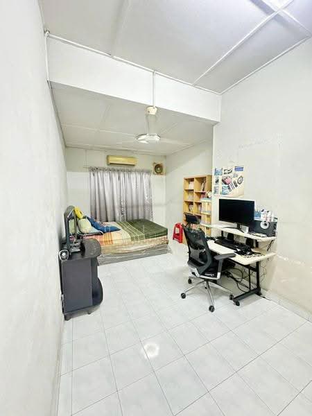 2-storey Terraced House for Sale in Kampung Batu Muda (Batu Caves) - Suki Tan - Bedroom - PropertyGuru.com.my