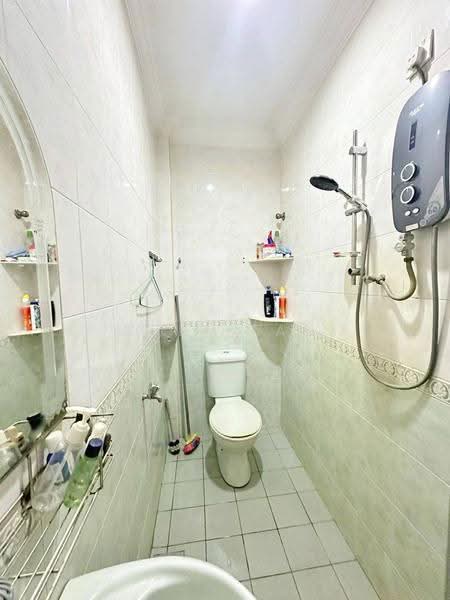 2-storey Terraced House for Sale in Kampung Batu Muda (Batu Caves) - Suki Tan - Bathroom - PropertyGuru.com.my