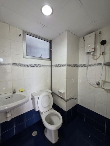 Condominium for Rent at U Garden Resort Condominium - James Tan - Bathroom - PropertyGuru.com.my