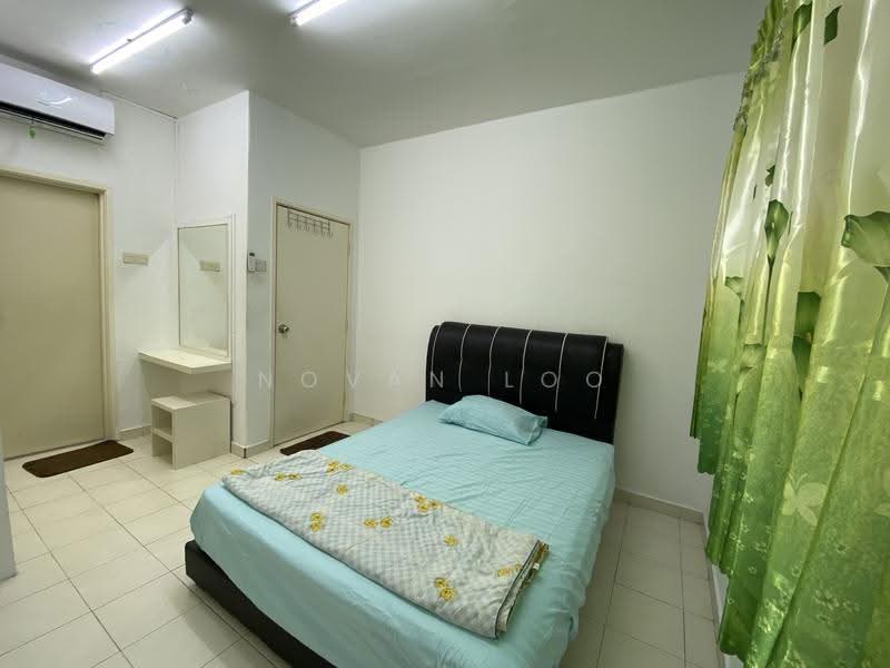 Apartment for Rent at Nusa Perdana Apartment - Novan Loo - Bedroom - PropertyGuru.com.my