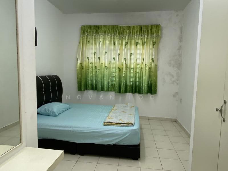 Apartment for Rent at Nusa Perdana Apartment - Novan Loo - Bedroom - PropertyGuru.com.my