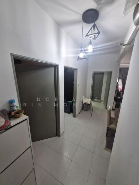 Service Residence for Rent at Suria Jelutong - Norhafiz Bin Mohd Nor - Corridor - PropertyGuru.com.my