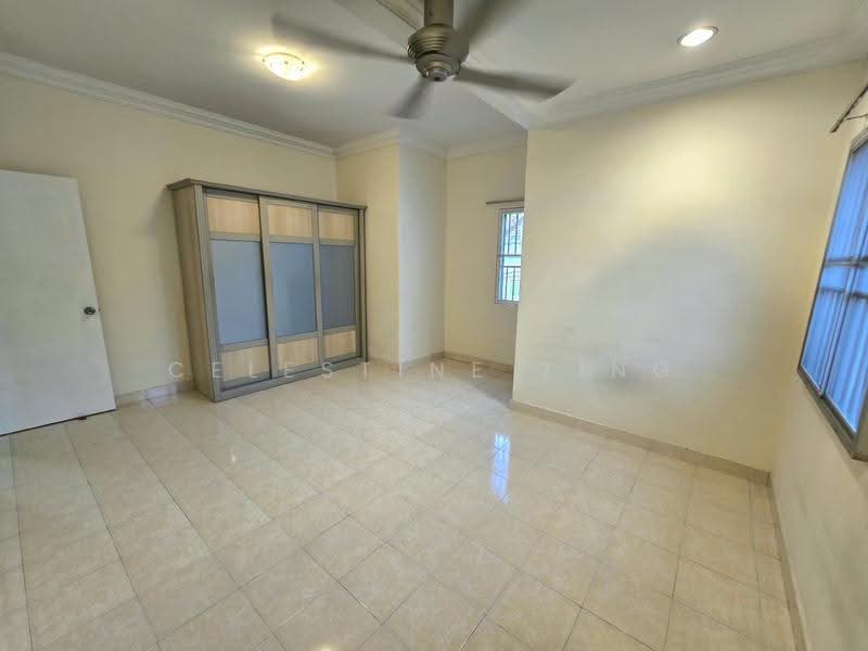 Rumah Teres 2-Tingkat untuk Dijual di Taman Bukit Mewah (Kajang) - Celestine Ting - Bedroom - PropertyGuru.com.my